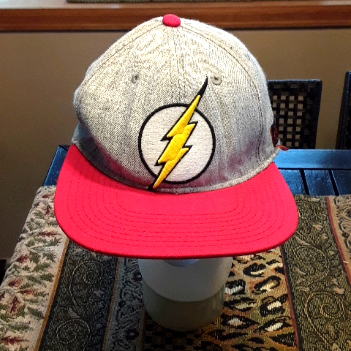 Flash Snap Back Hat